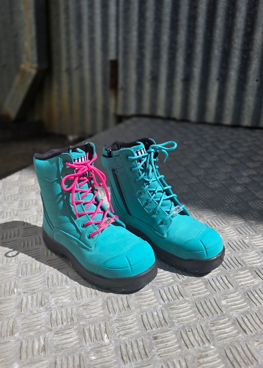 Aqua safety working boots 