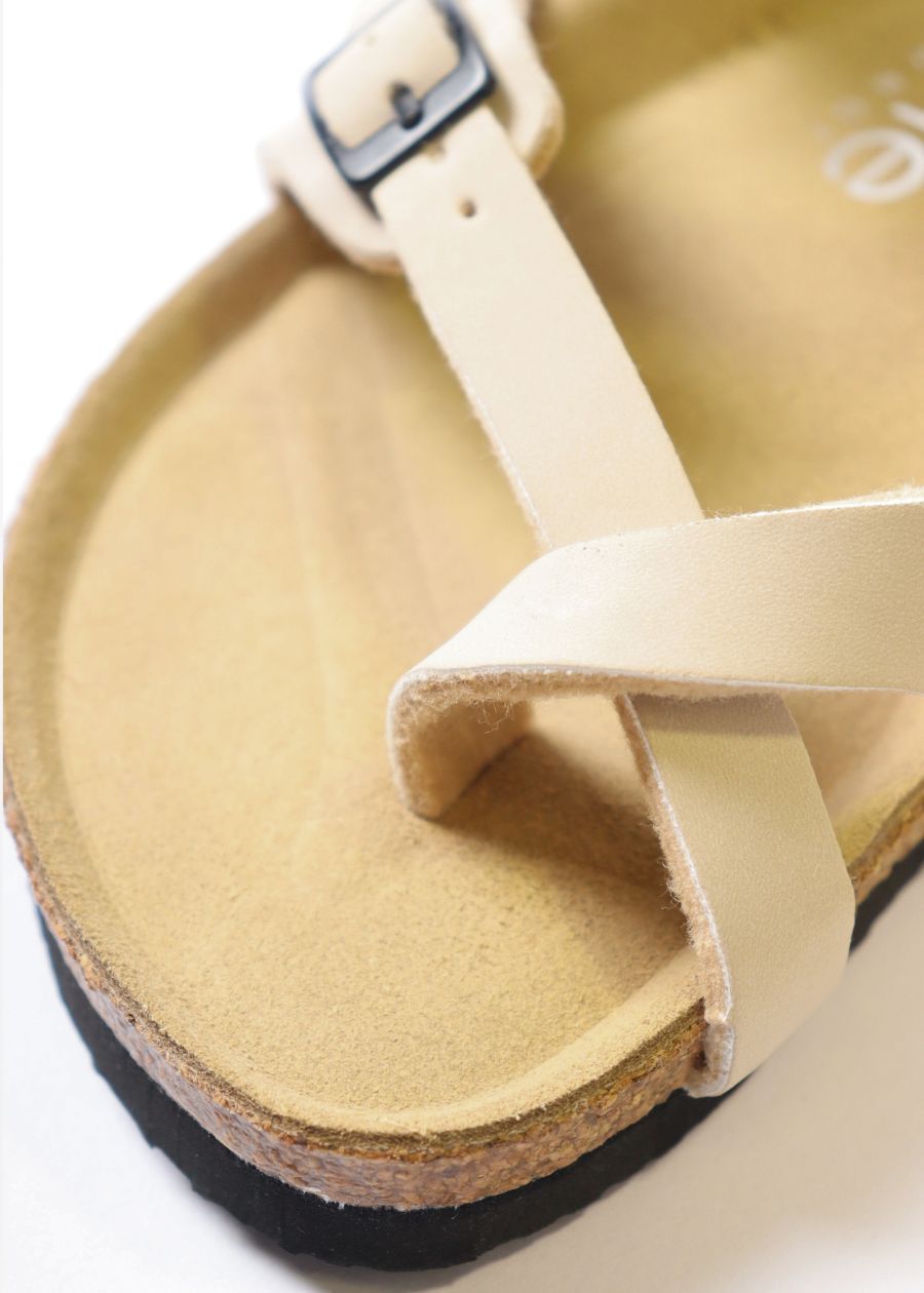 Glide: women's supportive comfort slide