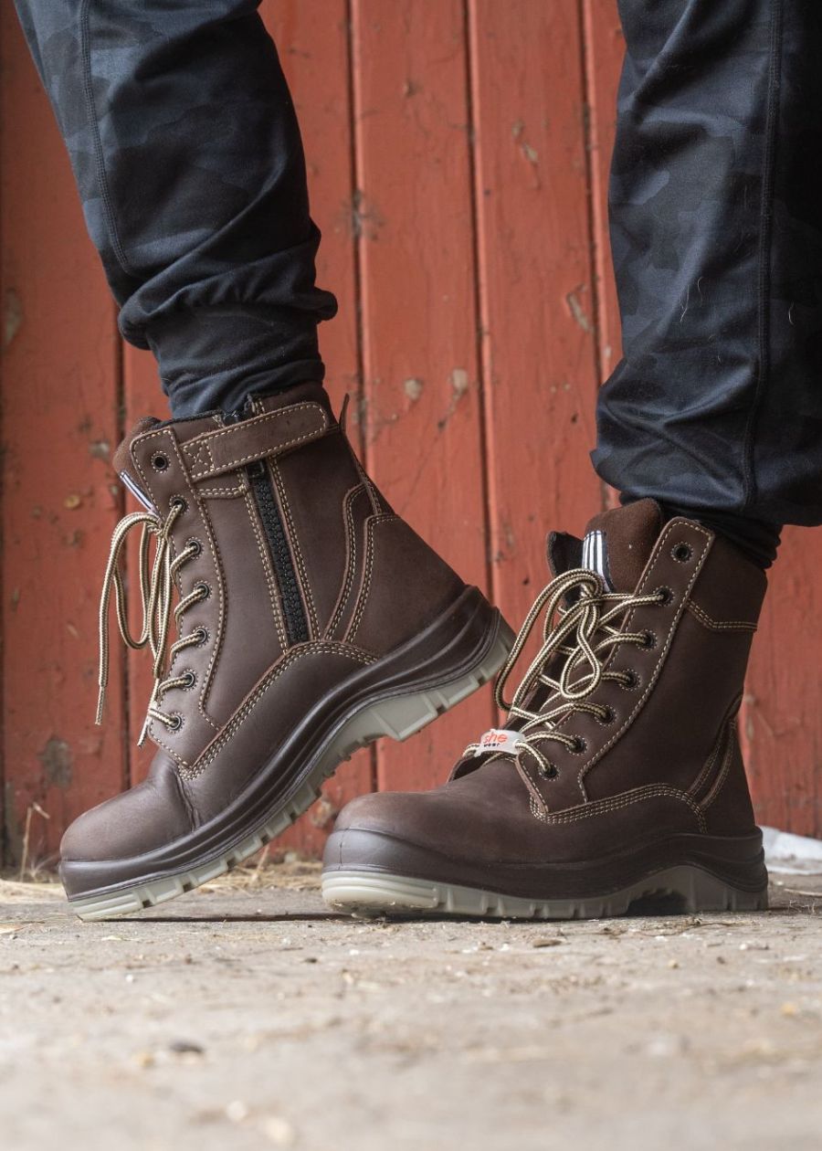 Brown women's safety boot 