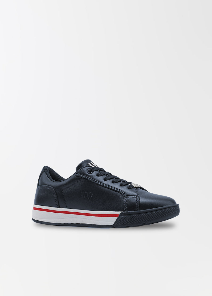 Supports: all day comfort women's sneakers